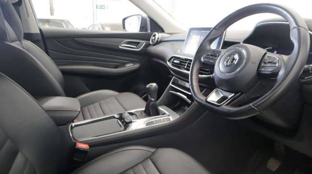 2023 MG MG HS 1.5 T-GDI Trophy 5dr