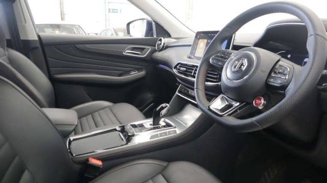 2024 MG MG HS 1.5 T-GDI Trophy 5dr DCT