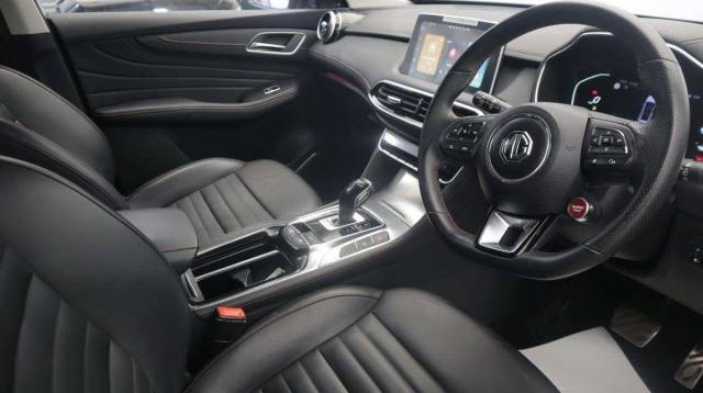 2024 MG MG HS 1.5 T-GDI Trophy 5dr DCT