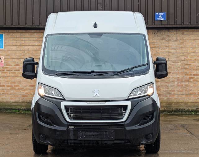 2023 Peugeot e-boxer 435 37kWh Professional Auto L2 H2 5dr