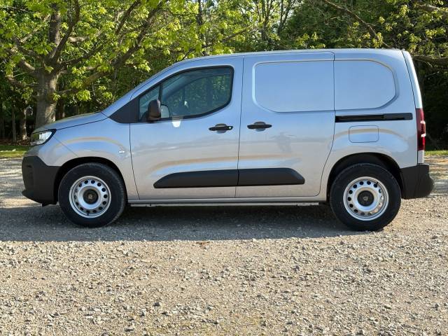 2024 Peugeot e-Partner 52kWh Professional Standard Panel Van Auto SWB 5dr (7.4kW Charger)
