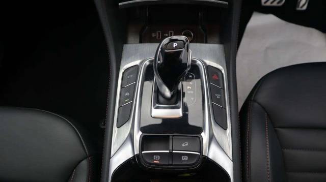 2024 MG MG HS 1.5 T-GDI Trophy 5dr DCT