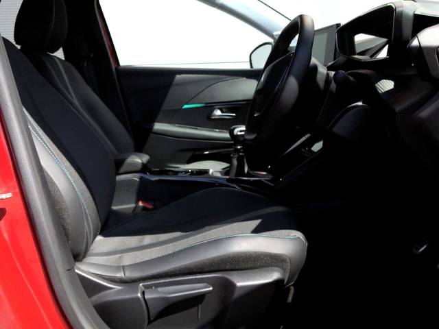 2024 Peugeot 208 1.2 PureTech Allure Premium + Euro 6 (s/s) 5dr