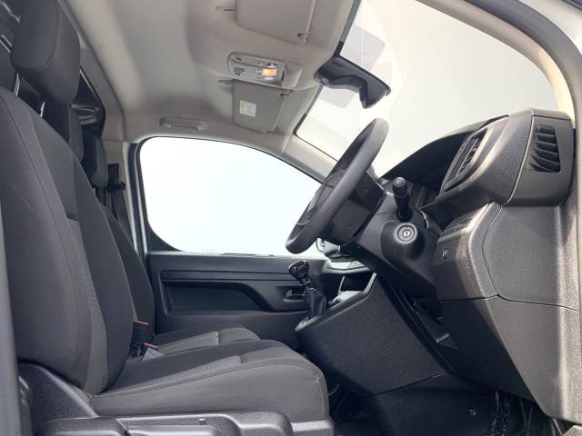 2024 Peugeot Expert 1.5 BlueHDi 1000 Professional Standard Panel Van MWB Euro 6 (s/s) 6dr