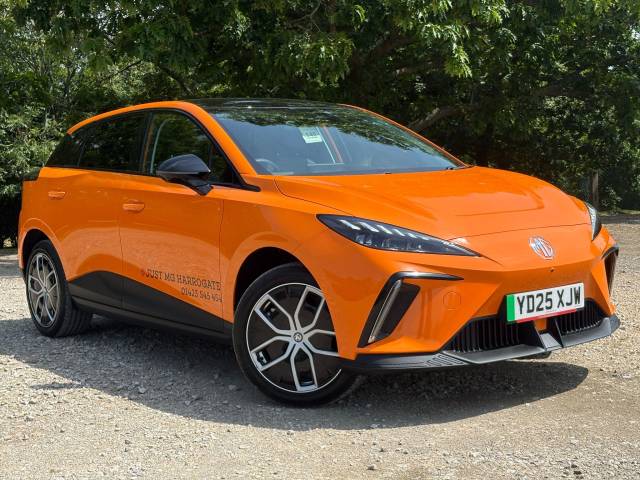 MG MG 4 0.0 180kW Trophy EV Extended Range 77kWh 5dr Auto Hatchback Electric ORANGE