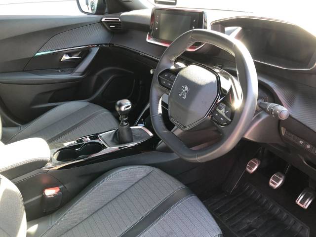 2023 Peugeot 2008 1.2 PureTech Allure Premium + Euro 6 (s/s) 5dr