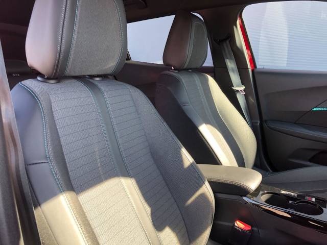 2023 Peugeot 2008 1.2 PureTech Allure Premium + Euro 6 (s/s) 5dr