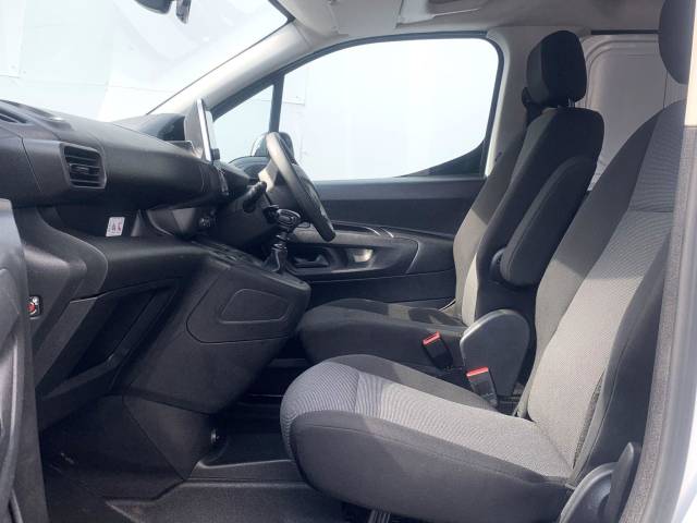 2022 Peugeot Partner 1.5 BlueHDi 850 Professional Premium Long Crew Van LWB Euro 6 6dr