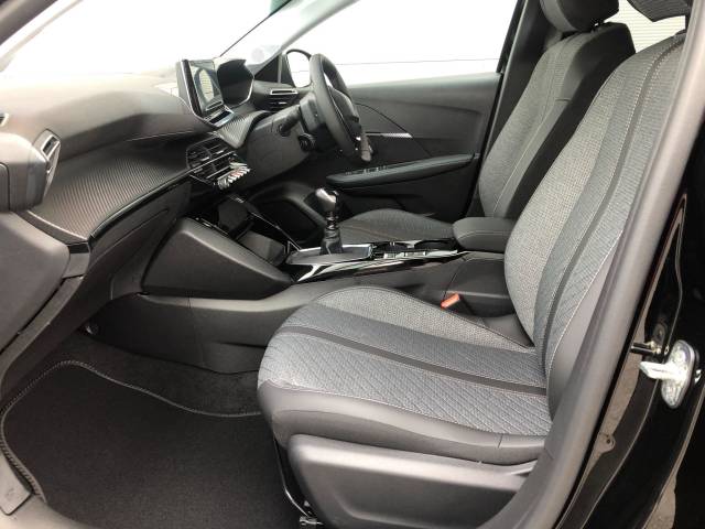 2025 Peugeot 208 1.2 PureTech Allure Hatchback 5dr Petrol Manual Euro 6 (s/s) (100 ps)