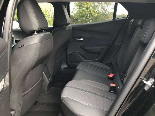 2022 Peugeot 2008 1.2 PureTech Allure Premium Euro 6 (s/s) 5dr