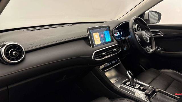 2023 MG MG HS 1.5 T-GDI PHEV SE 5dr Auto