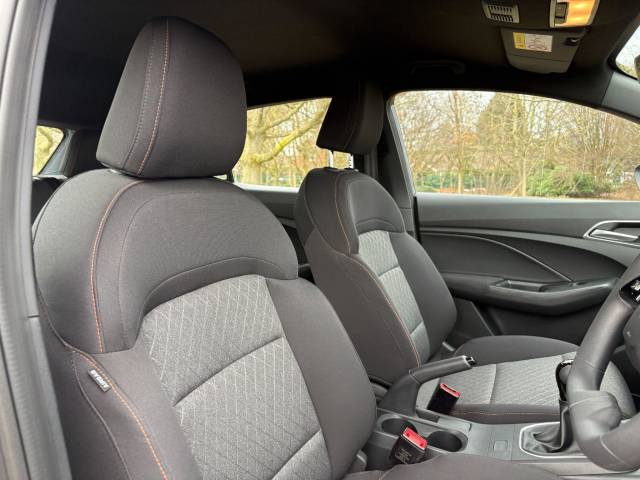 2025 MG MG3 1.5 SE Hatchback 5dr Petrol Manual Euro 6 (s/s) (115 ps)