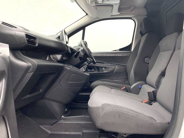 2022 Peugeot Partner 1.5 BlueHDi 1000 Professional Premium Standard Panel Van SWB Euro 6 5dr