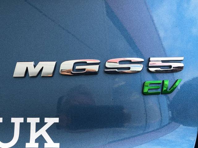 2025 MG MGS5 0.0 170kW Trophy EV Long Range 64kWh 5dr Auto