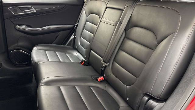 2023 MG MG HS 1.5 T-GDI PHEV SE 5dr Auto