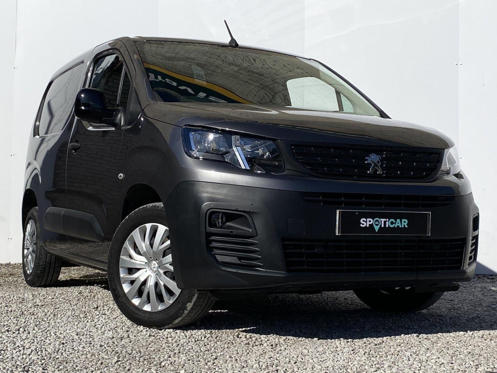 2022 Peugeot Partner