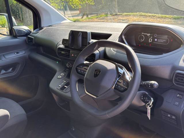 2024 Peugeot e-Partner 52kWh Professional Standard Panel Van Auto SWB 5dr (7.4kW Charger)