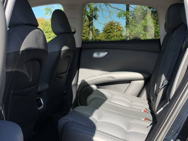 MG MG IM6 1.5 100kWh Long Range SUV 5dr Electric Auto (407 ps)