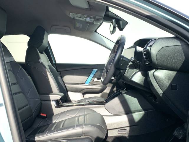 2021 Citroen e-C4 50kWh Shine Plus Auto 5dr