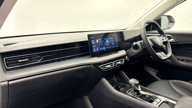 2025 MG MG HS 1.5 T-GDI Trophy 5dr DCT