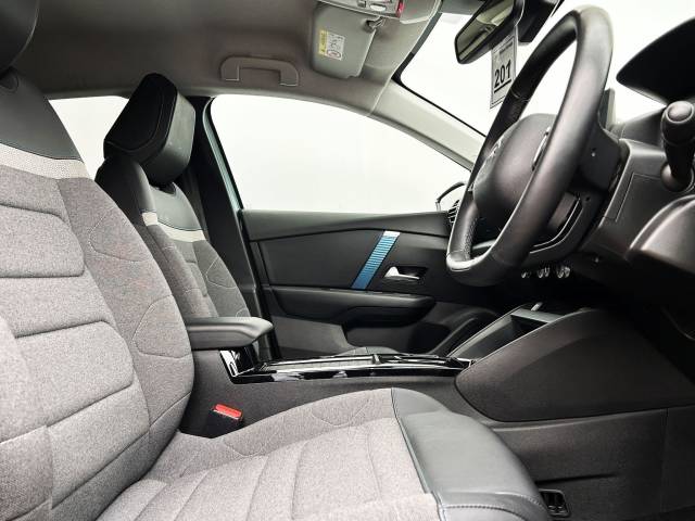 2023 Citroen e-C4 0.0 100kW C-Series Edition 50kWh 5dr Auto
