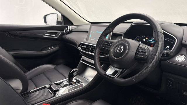 2023 MG MG HS 1.5 T-GDI PHEV SE 5dr Auto