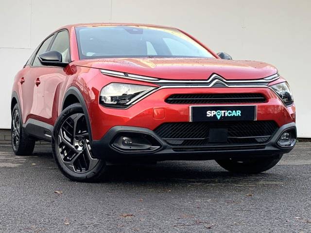 Citroen C4 1.2 PureTech PLUS Euro 6 (s/s) 5dr Hatchback Petrol Red