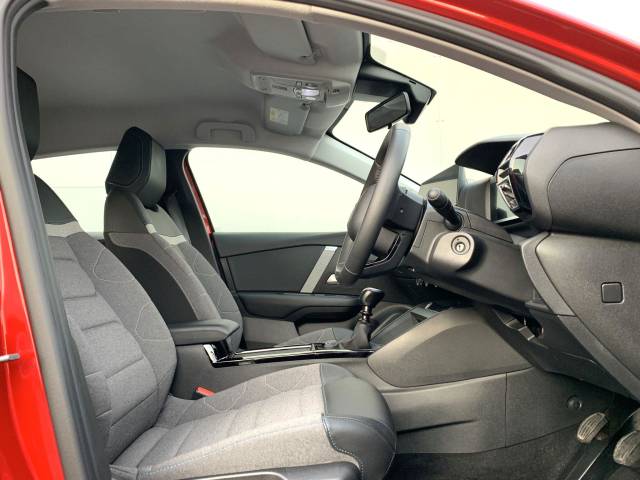 2024 Citroen C4 1.2 PureTech PLUS Euro 6 (s/s) 5dr