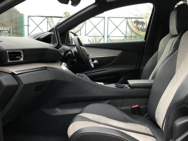 2021 Peugeot 3008 1.6 13.2kWh GT e-EAT Euro 6 (s/s) 5dr