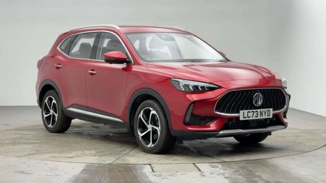 MG MG HS 1.5 T-GDI PHEV SE 5dr Auto Estate Petrol / Electric Hybrid RED