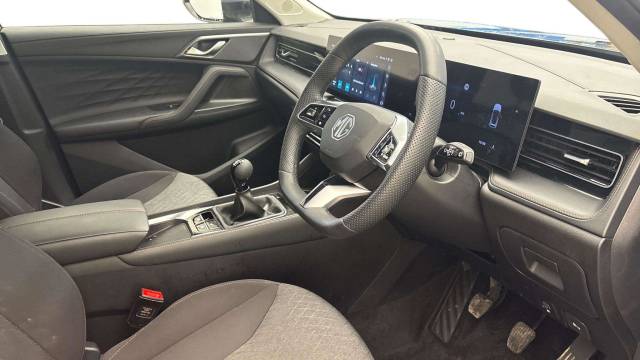 2024 MG MG HS 1.5 T-GDI SE 5dr