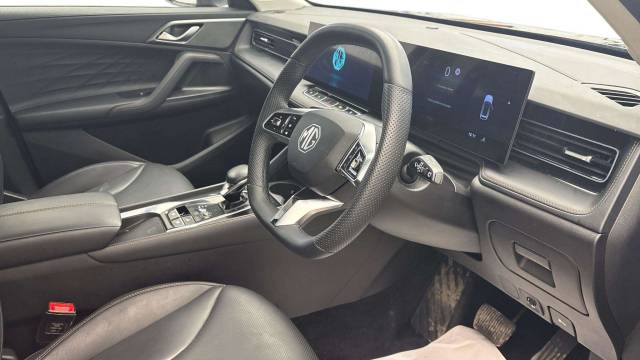 2024 MG MG HS 1.5 T-GDI Trophy 5dr DCT