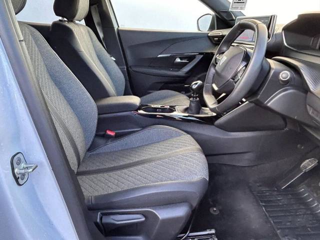 2024 Peugeot 2008 1.2 PureTech Allure Euro 6 (s/s) 5dr