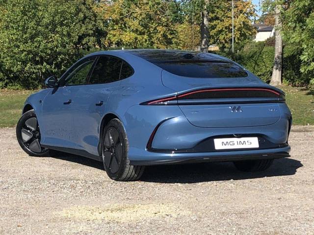 MG MG IM5 75kWh Standard Range Saloon Auto 5dr