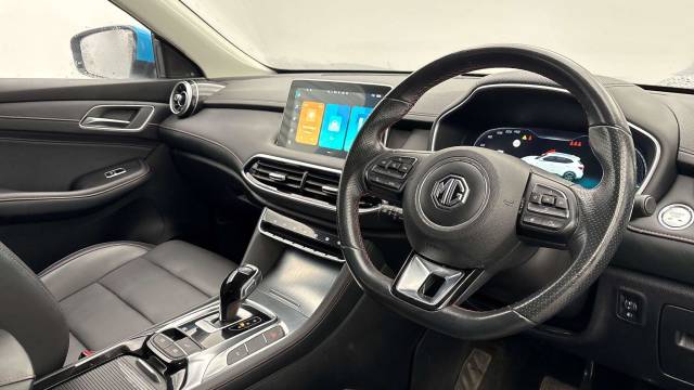 2023 MG MG HS 1.5 T-GDI PHEV SE 5dr Auto