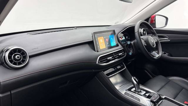 2024 MG MG HS 1.5 T-GDI PHEV SE 5dr Auto