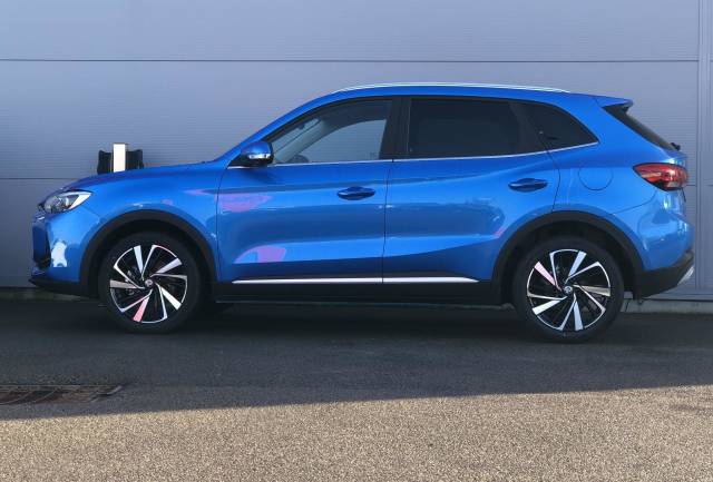 2025 MG MG ZS 1.5 Hybrid+ Trophy SUV 5dr Petrol Hybrid Auto Euro 6 (s/s) (196 ps)