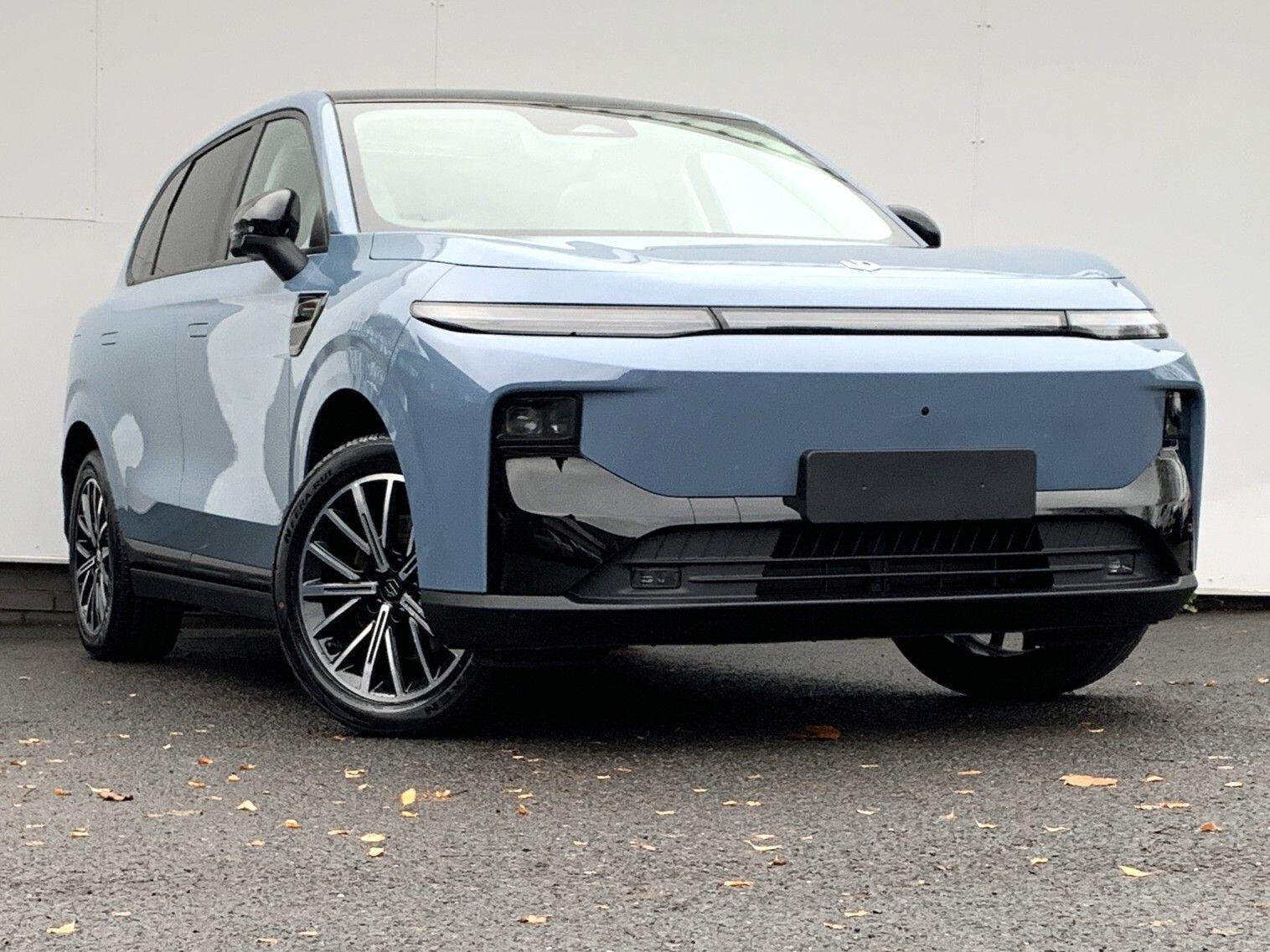 Leapmotor B10