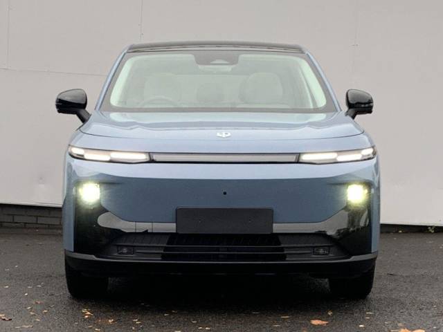 Leapmotor B10 67.1kWh Auto 5dr
