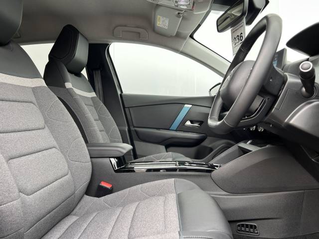 2023 Citroen e-C4 0.0 100kW C-Series Edition 50kWh 5dr Auto