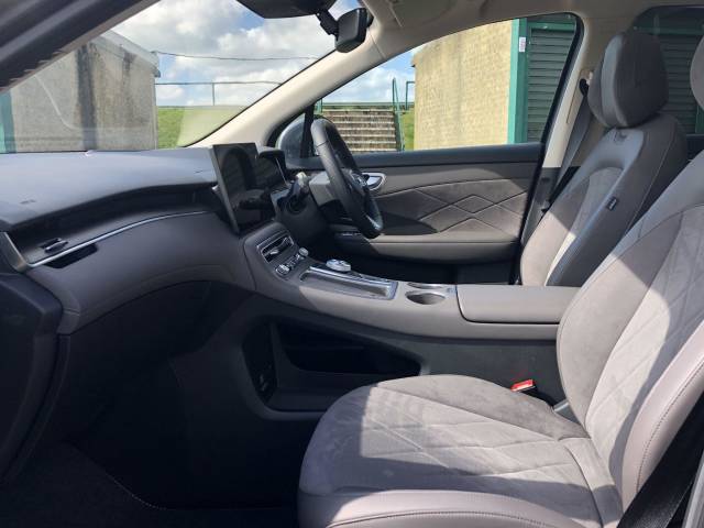 2025 MG MGS6 0.0 266kW Trophy EV Dual Motor 77kWh 5dr Auto