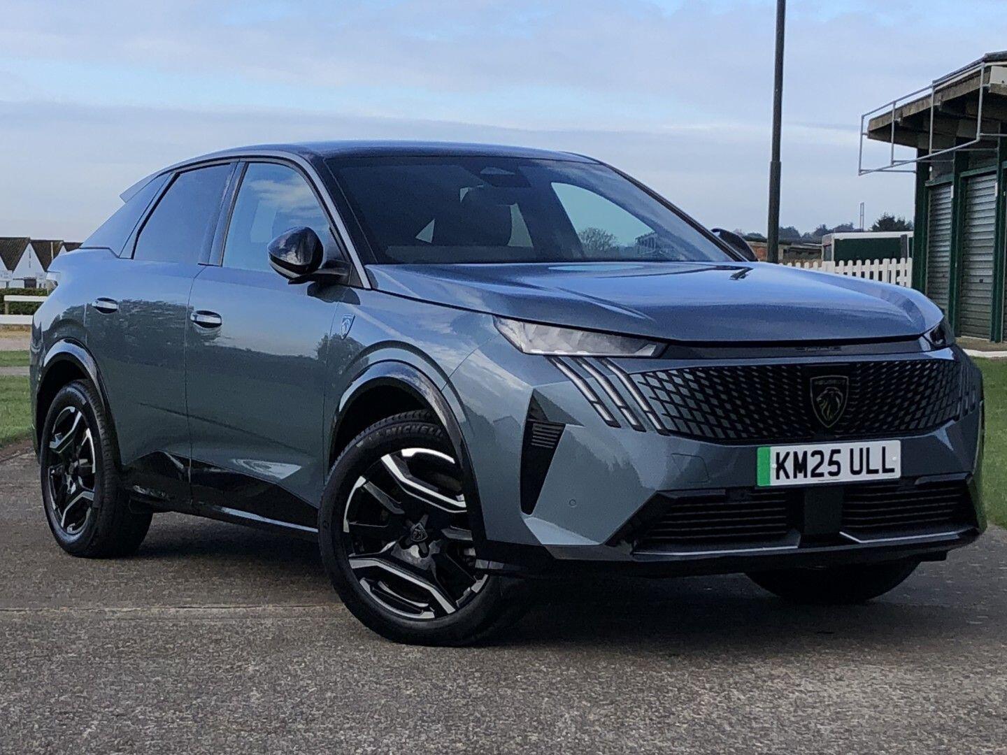 2025 Peugeot E-3008