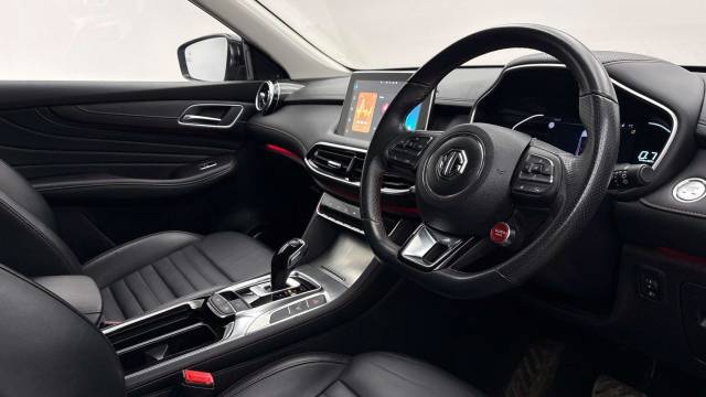 2024 MG MG HS 1.5 T-GDI Trophy 5dr DCT