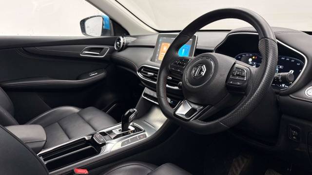 2024 MG MG HS 1.5 T-GDI PHEV SE 5dr Auto