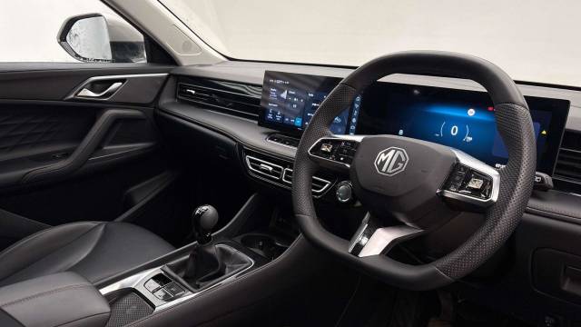 2024 MG MG HS 1.5 T-GDI Trophy 5dr