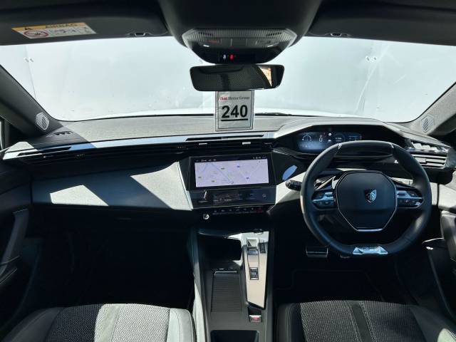 2025 Peugeot 308 1.2 Hybrid 136 GT 5dr e-DSC6