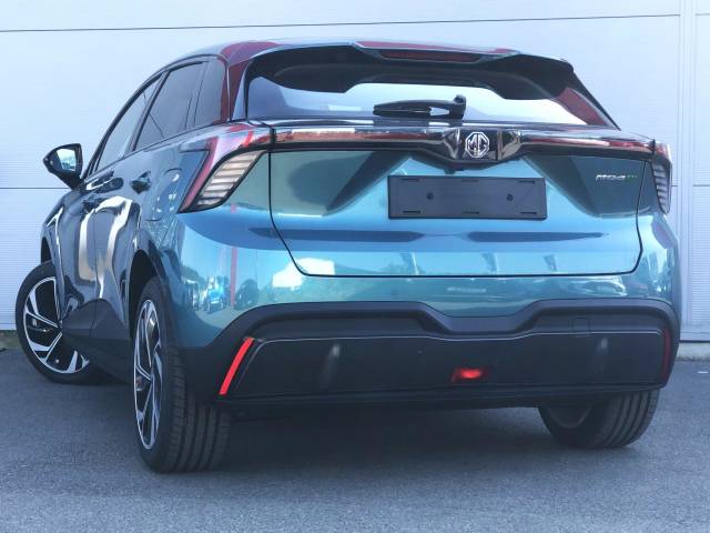 2026 MG MG 4 0.0 170kW Premium Long Range 64kWh 5dr Auto