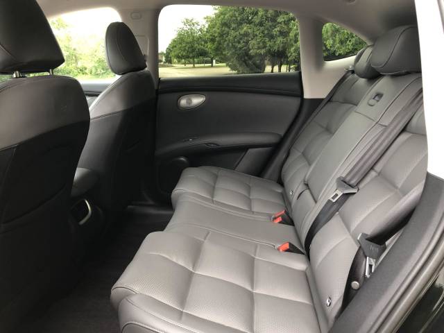 2026 MG Im6 0.0 300kW Long Range 100kWh 5dr Auto