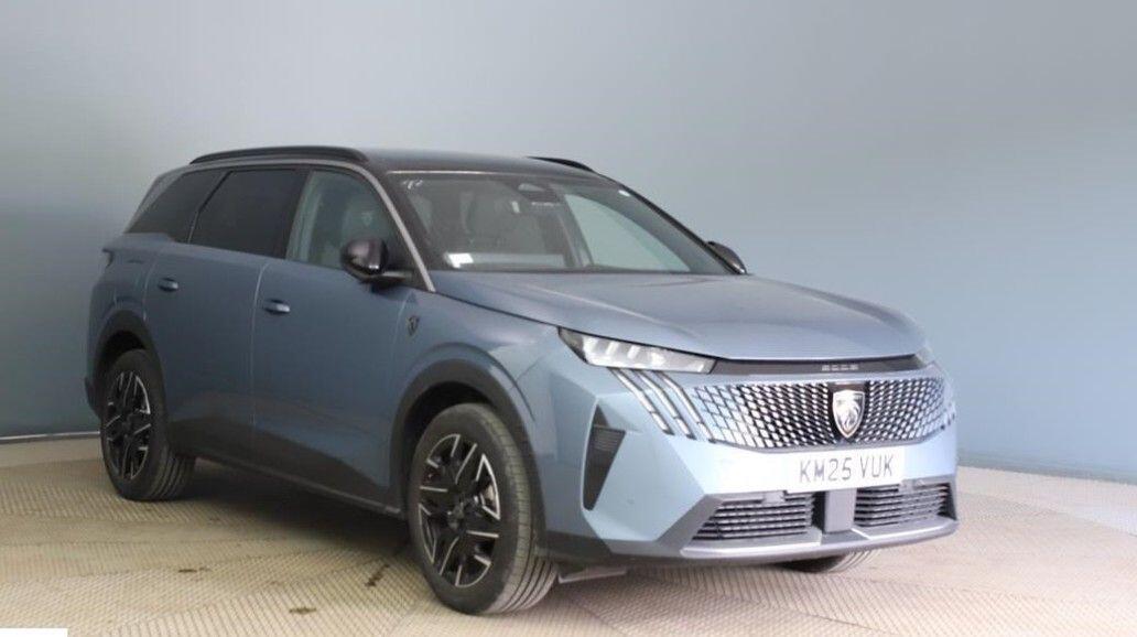 2025 Peugeot 5008