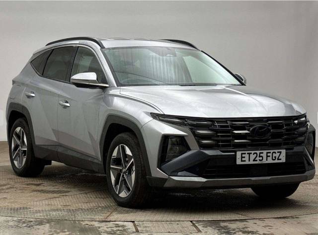Hyundai TUCSON 1.6T Plug-in Hybrid Premium 5dr Auto Estate Petrol / Electric Hybrid SILVER